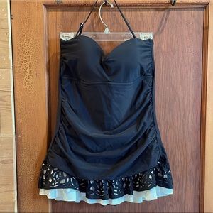 EUC Aqua Green black/white swim dress Sz- M